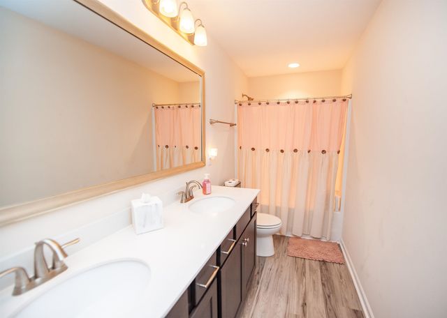 606 Big Oak Court, Inman, SC 29349