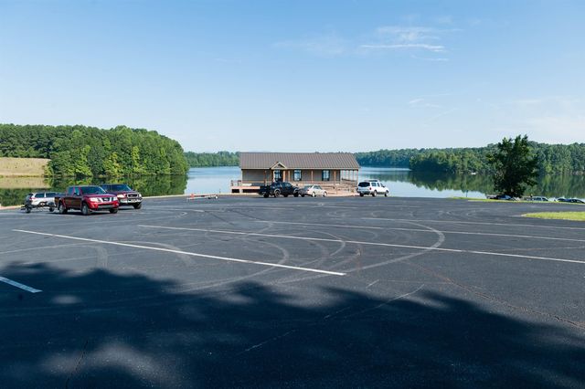 606 Big Oak Court, Inman, SC 29349