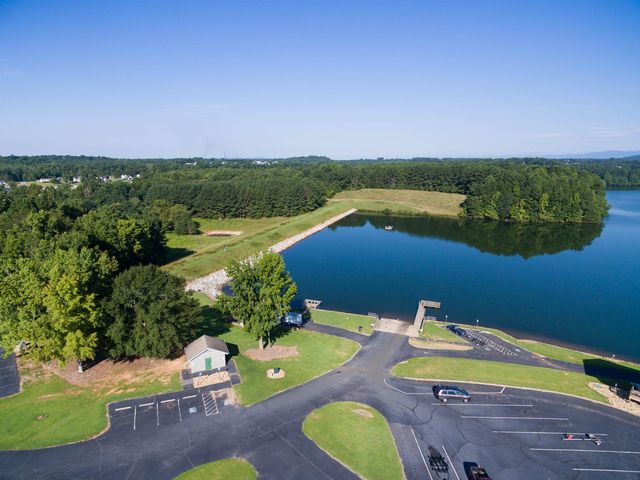 606 Big Oak Court, Inman, SC 29349