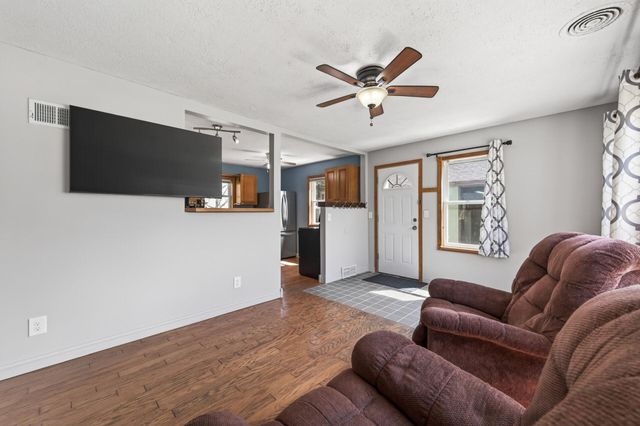 6600 Quebec Avenue N, Brooklyn Park, MN 55428