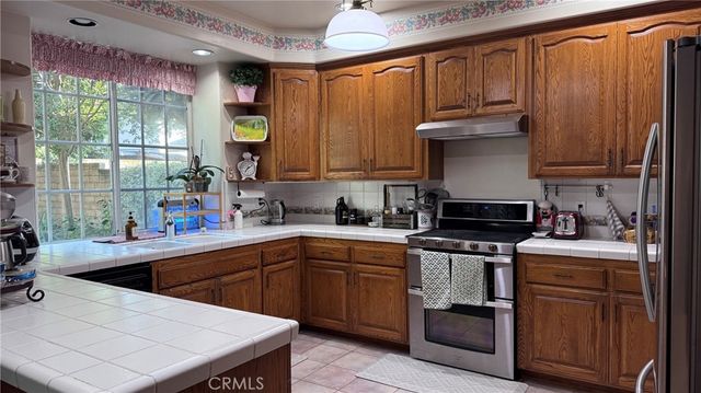 20616 Merridy, Chatsworth, CA 91311