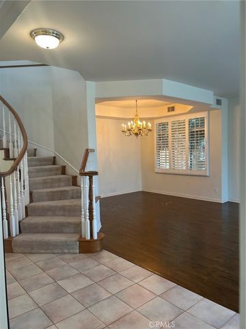 20616 Merridy, Chatsworth, CA 91311