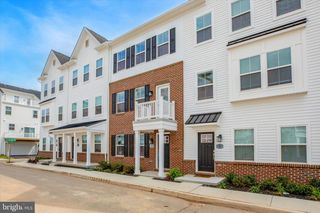 7 ATKINS DR, Bridgeport, PA 19405