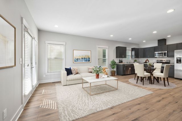 602 Centerpoint Ln, Nashville, TN 37209
