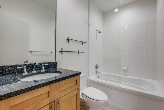 4310 Buena Vista Street 13, Dallas, TX 75205