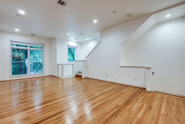 4310 Buena Vista Street 13, Dallas, TX 75205