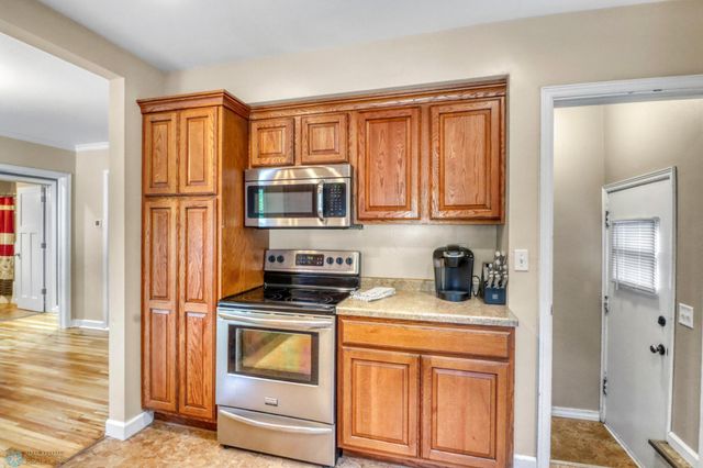 1306 9th Street N, Fargo, ND 58102