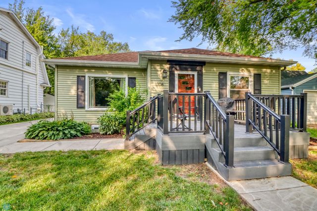 1306 9th Street N, Fargo, ND 58102
