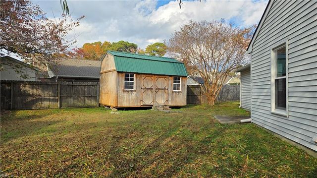 4104 Stillwood CT, Virginia Beach, VA 23456