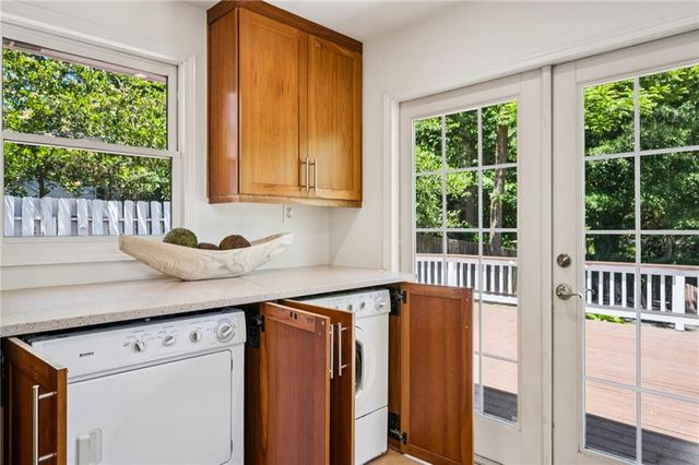 2662 Fox Hills Drive, Decatur, GA 30033