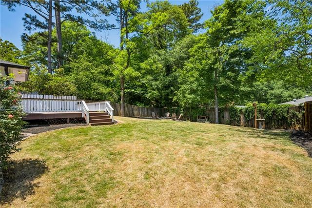 2662 Fox Hills Drive, Decatur, GA 30033