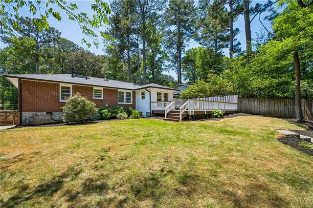2662 Fox Hills Drive, Decatur, GA 30033