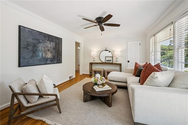 2662 Fox Hills Drive, Decatur, GA 30033