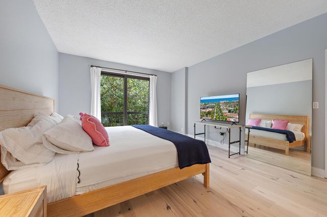 70 Celestial Way 110, Juno Beach, FL 33408