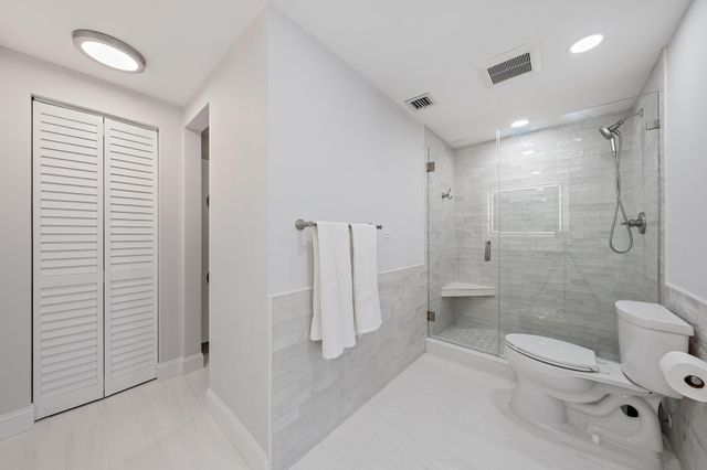 70 Celestial Way 110, Juno Beach, FL 33408