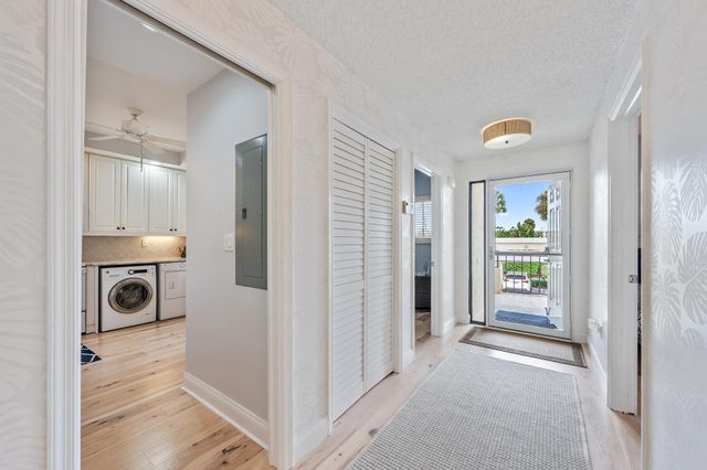 70 Celestial Way 110, Juno Beach, FL 33408