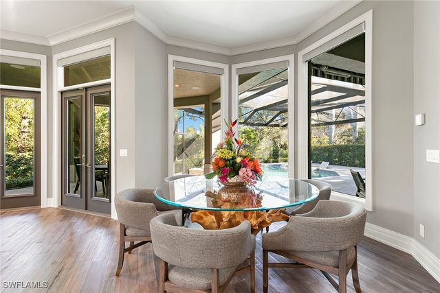 927 Barcarmil WAY, Naples, FL 34110