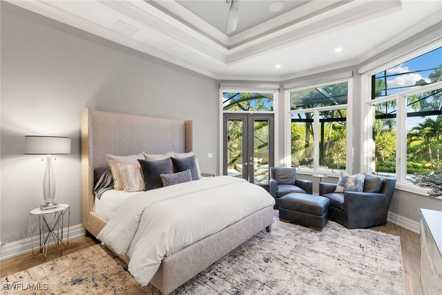 927 Barcarmil WAY, Naples, FL 34110