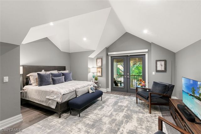 927 Barcarmil WAY, Naples, FL 34110