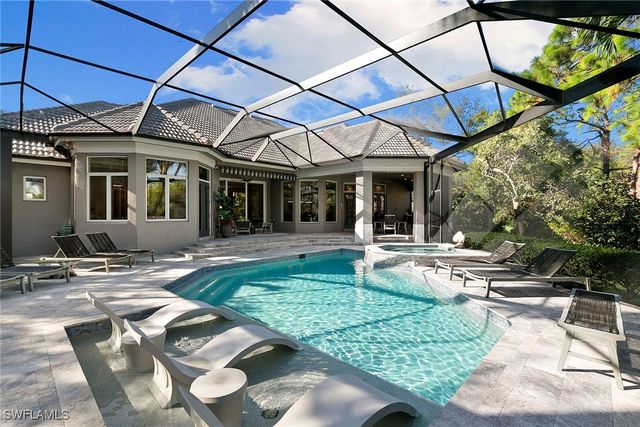 927 Barcarmil WAY, Naples, FL 34110