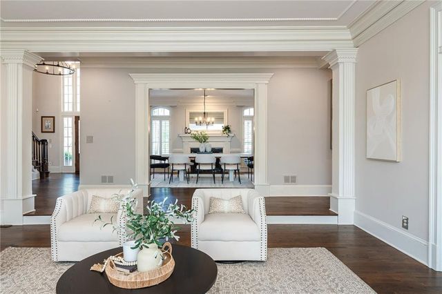 910 Curlew Court, Sandy Springs, GA 30327