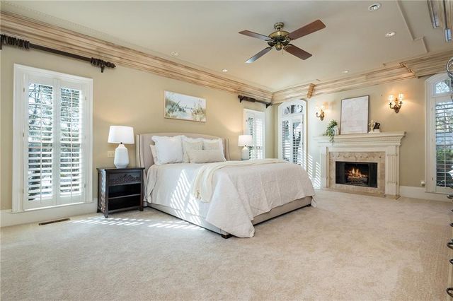 910 Curlew Court, Sandy Springs, GA 30327