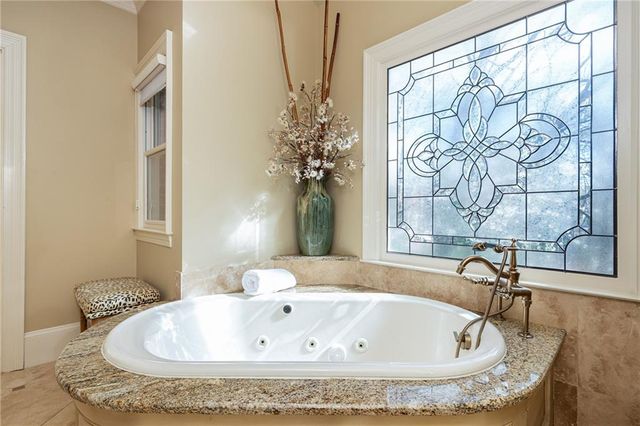 910 Curlew Court, Sandy Springs, GA 30327