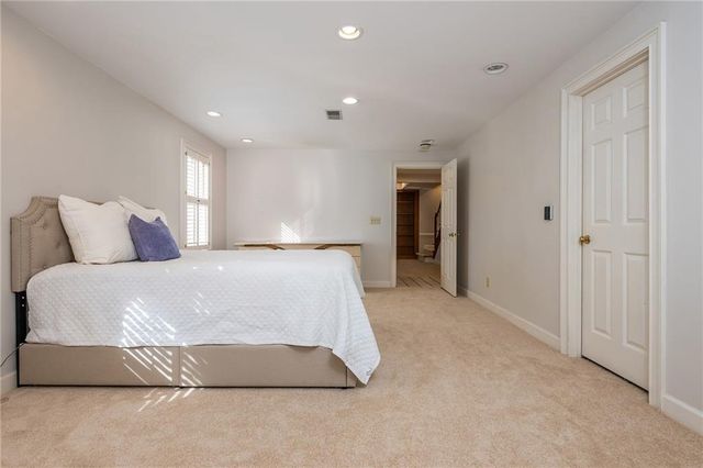 910 Curlew Court, Sandy Springs, GA 30327