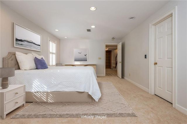 910 Curlew Court, Sandy Springs, GA 30327