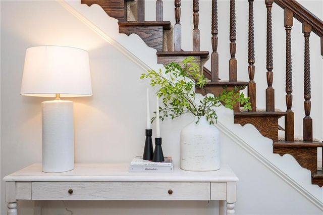 910 Curlew Court, Sandy Springs, GA 30327