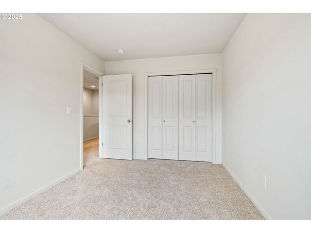 2105 Ne 118TH Pl, Vancouver, WA 98684