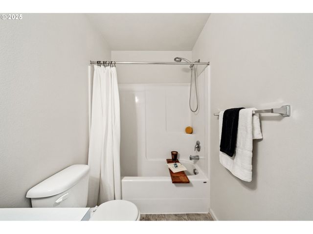 2105 Ne 118TH Pl, Vancouver, WA 98684