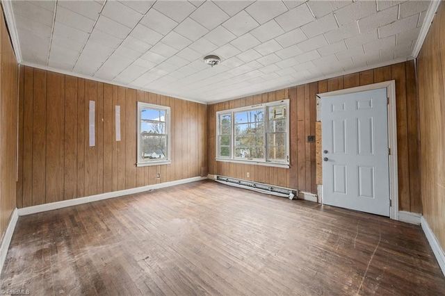 1005 True Lane, High Point, NC 27260