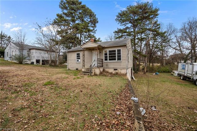 1005 True Lane, High Point, NC 27260