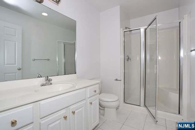 90 Elm Street, Allendale, NJ 07401