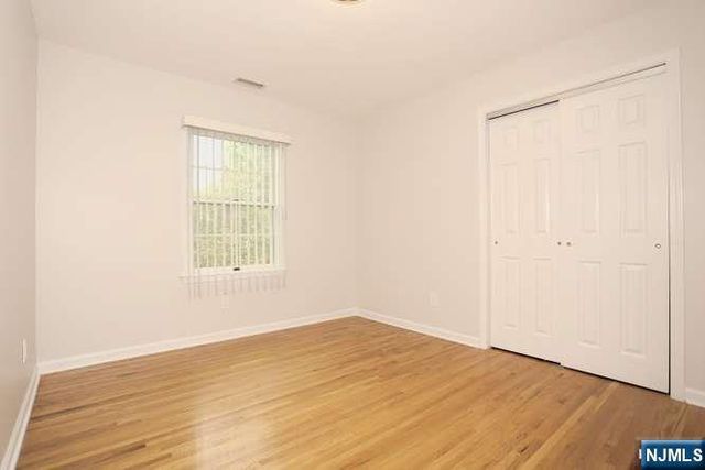 90 Elm Street, Allendale, NJ 07401