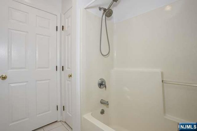 90 Elm Street, Allendale, NJ 07401