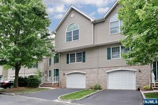 90 Elm Street, Allendale, NJ 07401