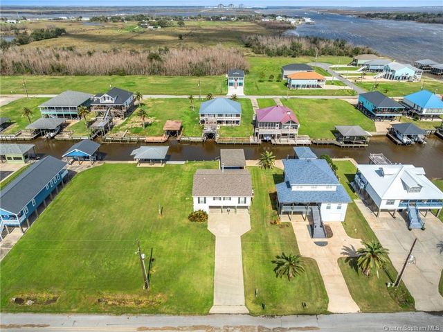 126 Riverside Drive, Hackberry, LA 70645