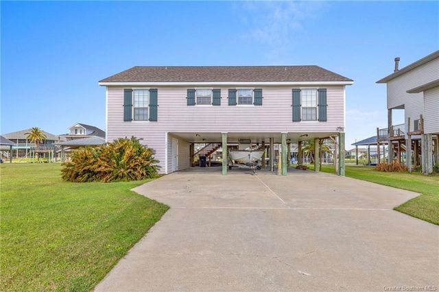126 Riverside Drive, Hackberry, LA 70645
