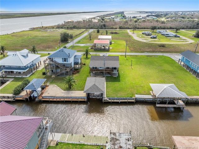126 Riverside Drive, Hackberry, LA 70645