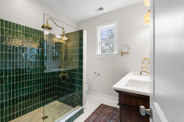 612 W 3rd N Street, Summerville, SC 29483