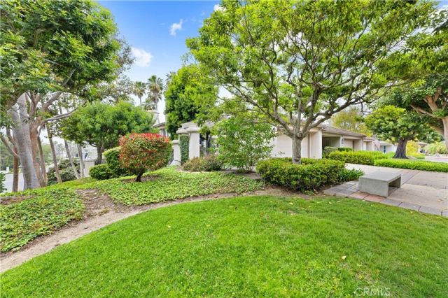 1 Sea Cove Lane, Newport Beach, CA 92660