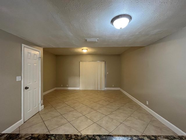 2589 NE 15th Street, Pompano Beach, FL 33062