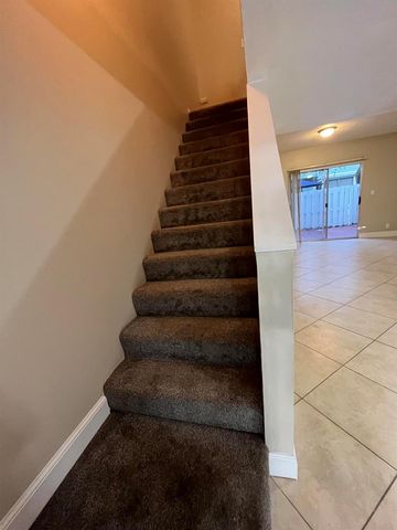 2589 NE 15th Street, Pompano Beach, FL 33062