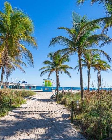 2589 NE 15th Street, Pompano Beach, FL 33062