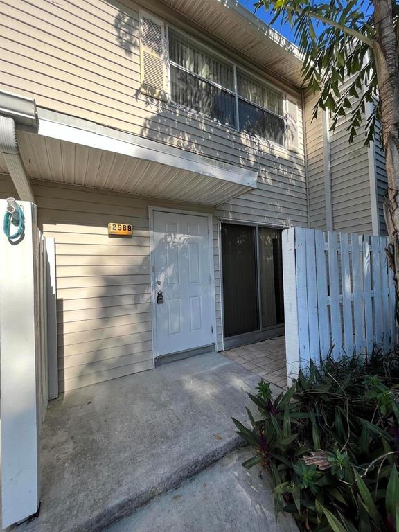 2589 NE 15th Street, Pompano Beach, FL 33062