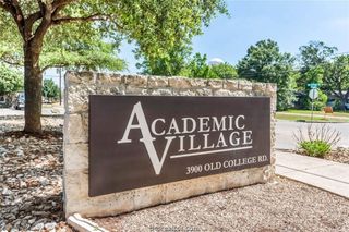 3900 Old College Road 15, Bryan, TX 77801