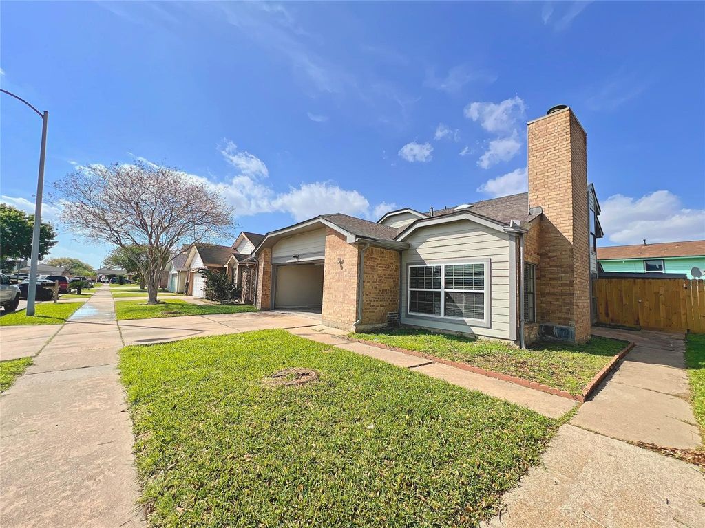 13546 Portobello Drive, Houston, TX 77083