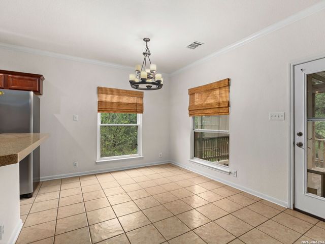 703 STABLE GLEN DR, San Antonio, TX 78245